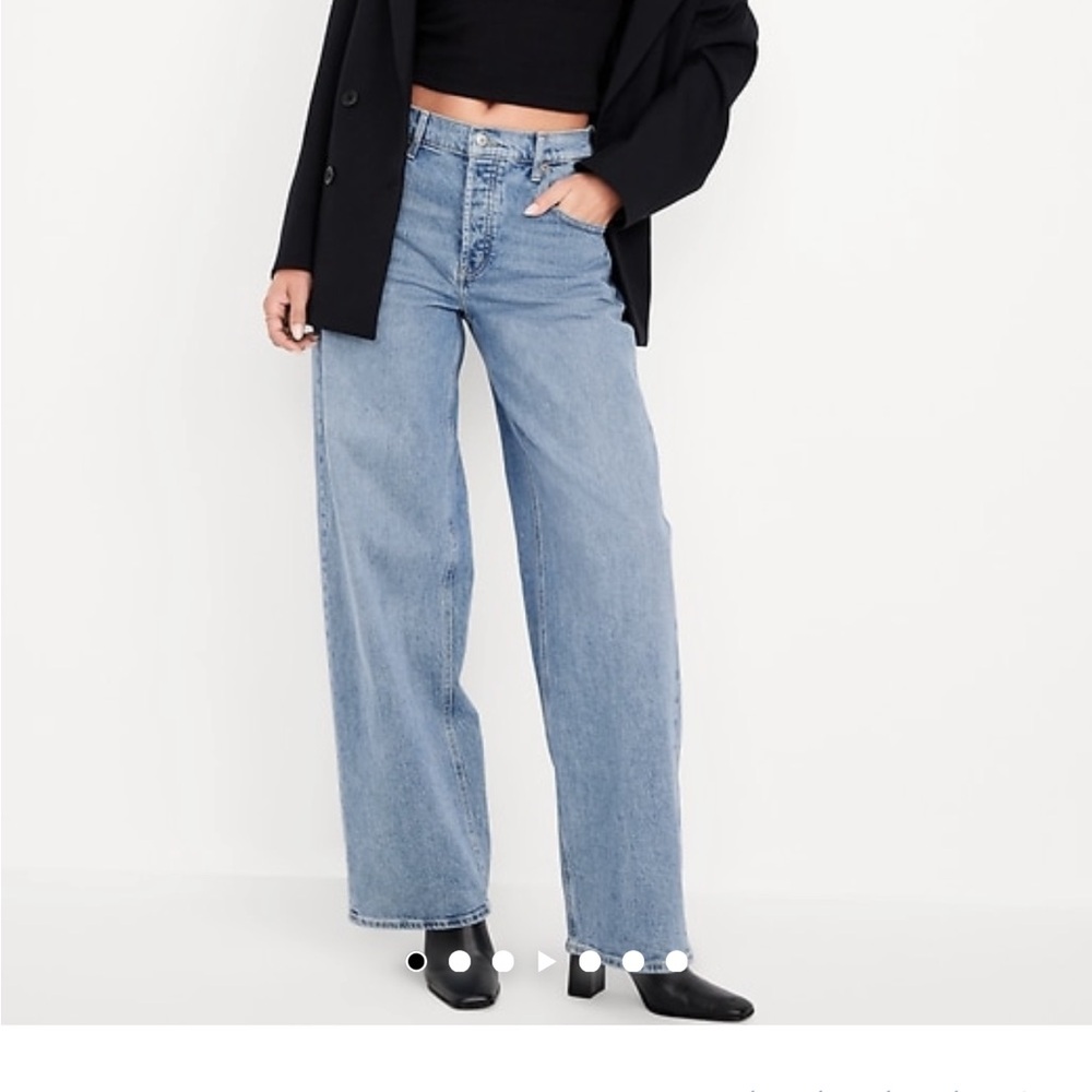 Old Navy Mid-Rise Slouchy Wide Leg Jeans